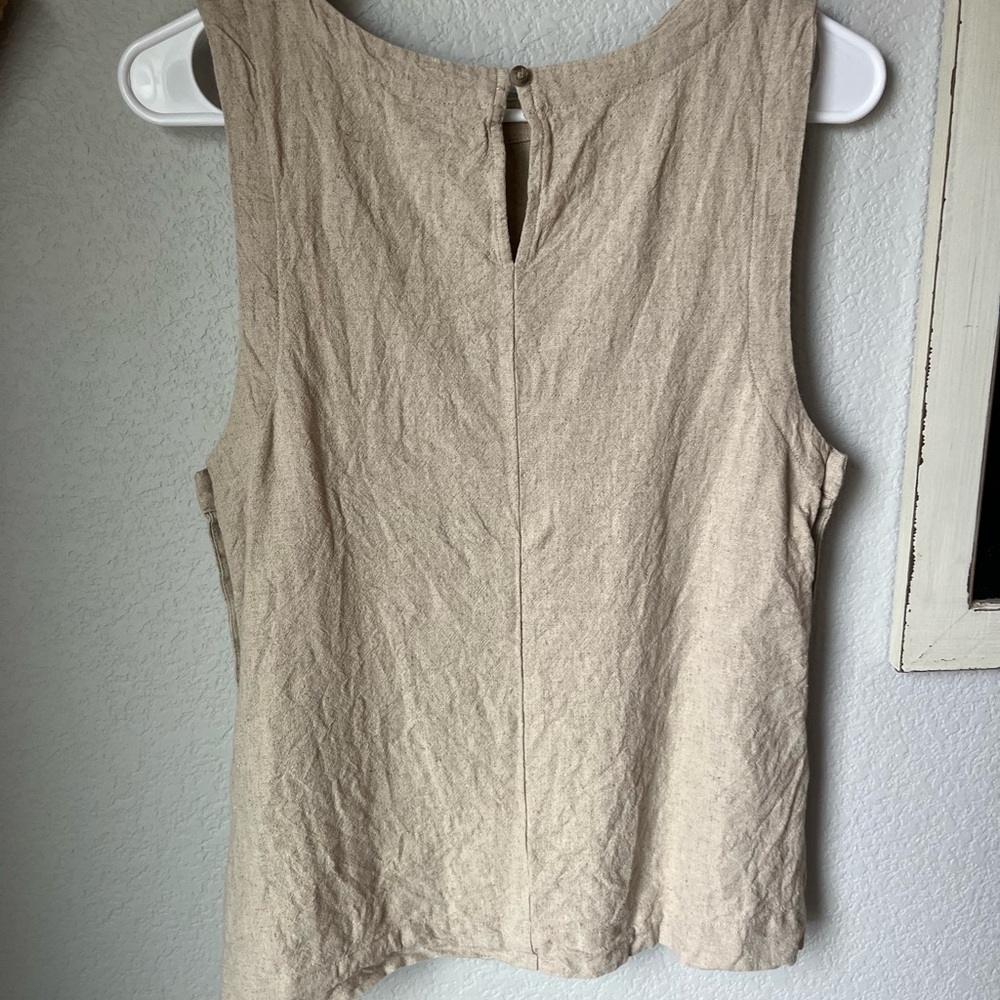 Universal Thread Tan Button-Side Tank Top - Picture 3 of 4